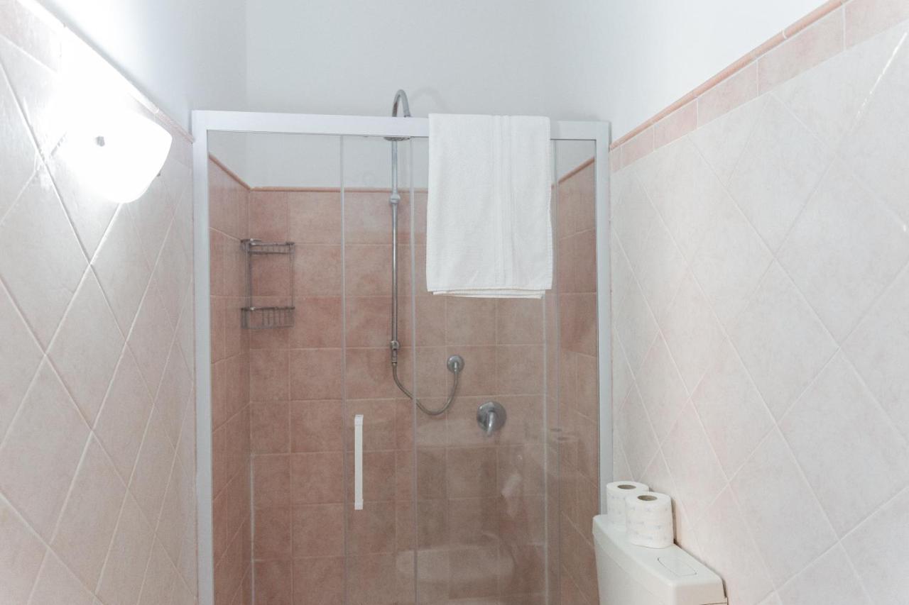 B&B Pitagora Crotone Exteriör bild